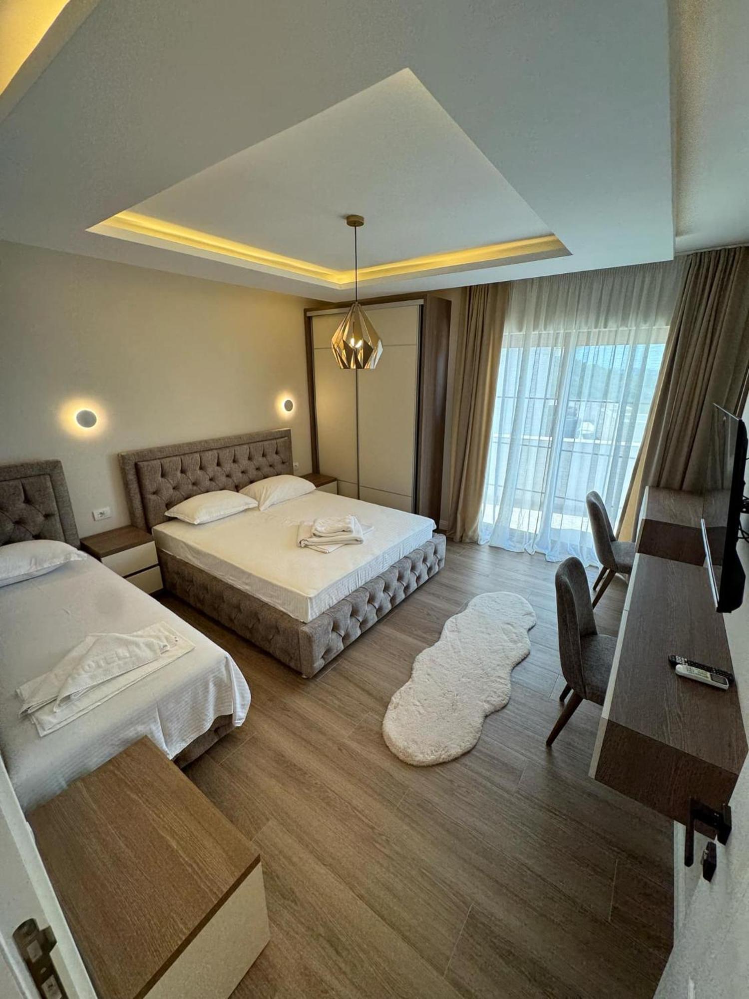 Apart Hotel Llolla Улцинь Екстер'єр фото