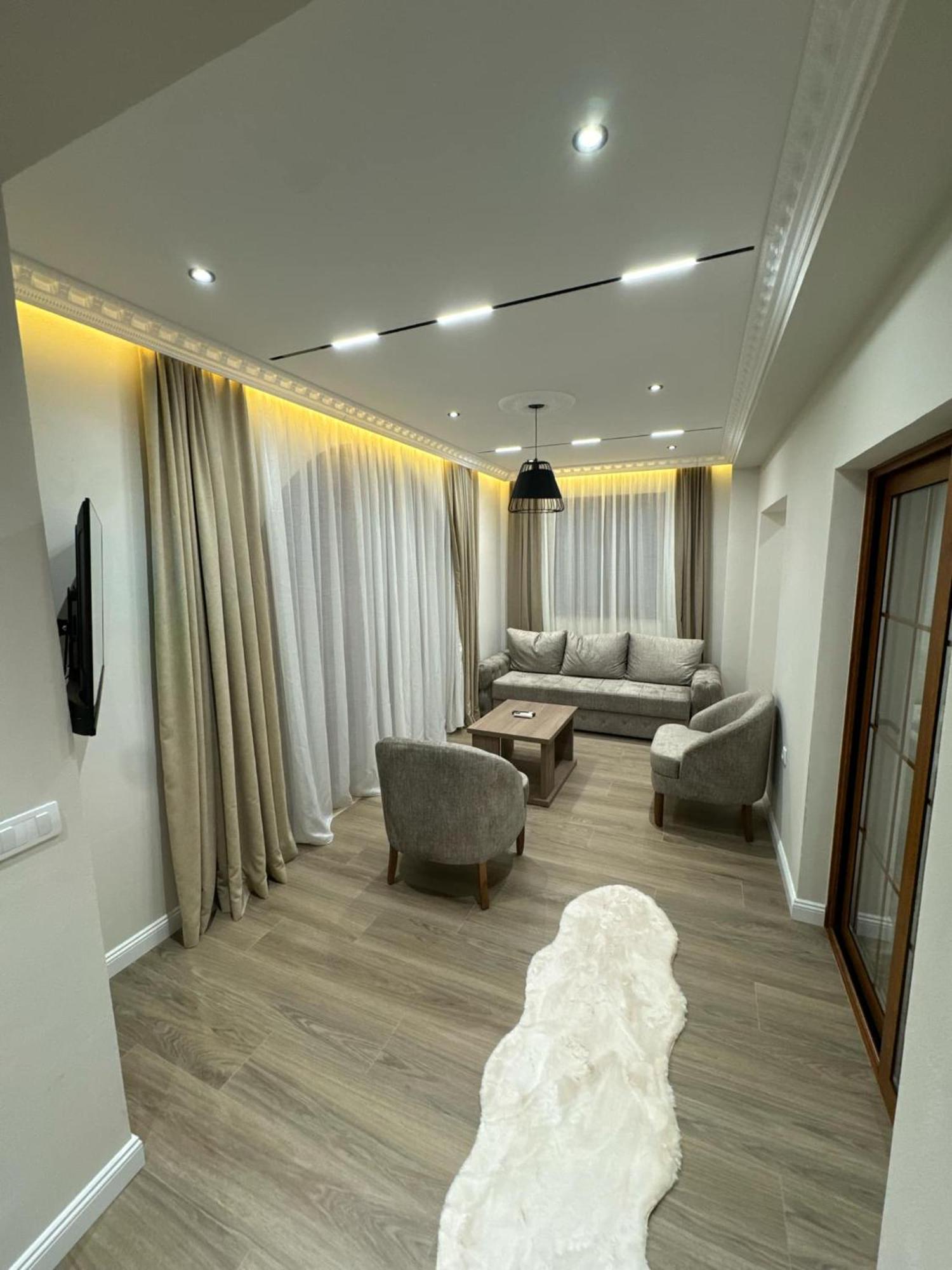 Apart Hotel Llolla Улцинь Екстер'єр фото
