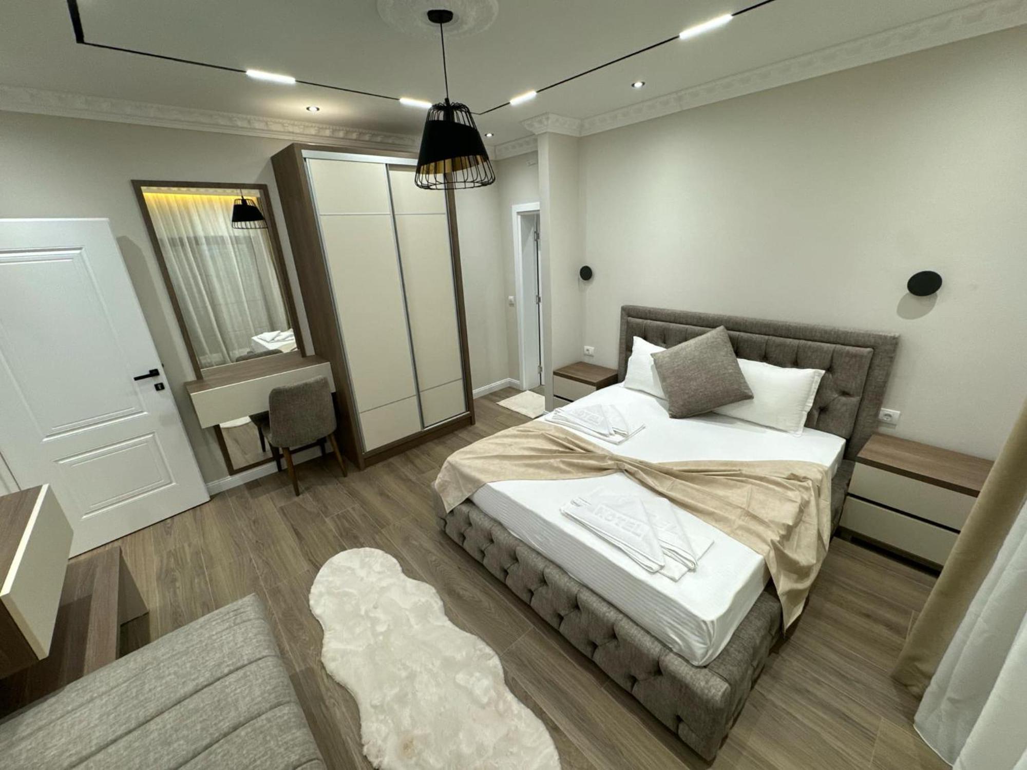 Apart Hotel Llolla Улцинь Екстер'єр фото