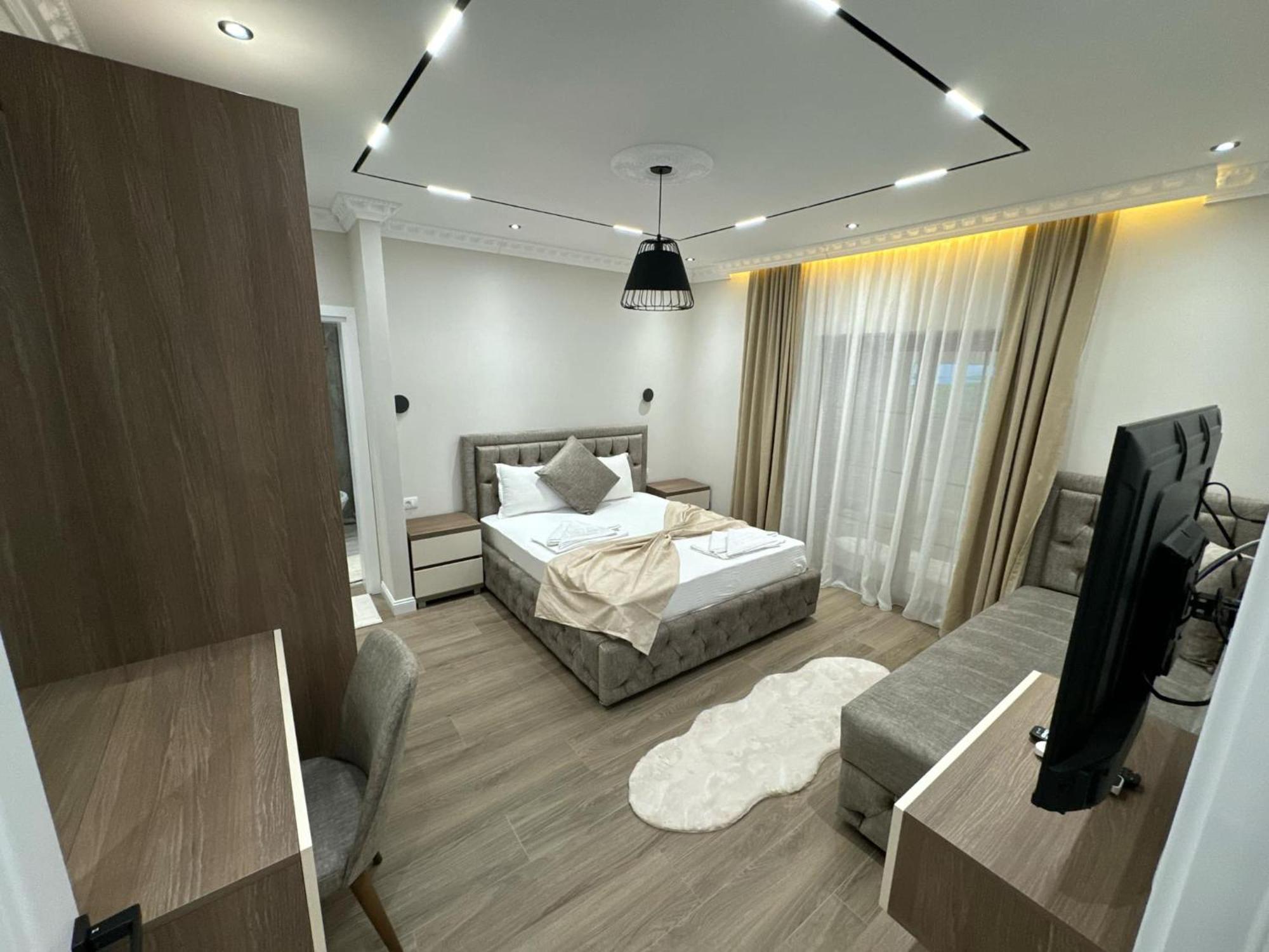 Apart Hotel Llolla Улцинь Екстер'єр фото