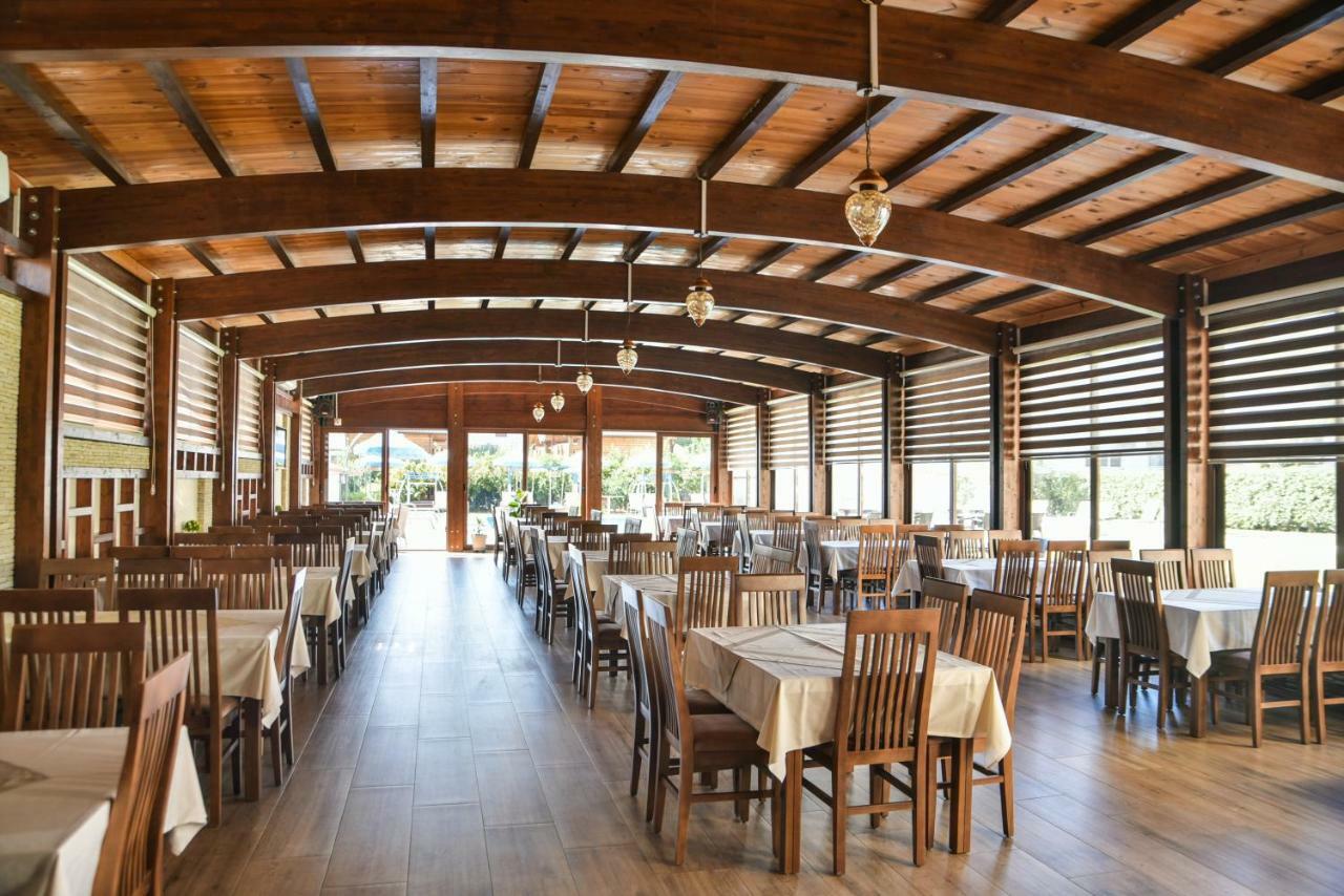 Apart Hotel Llolla Улцинь Екстер'єр фото