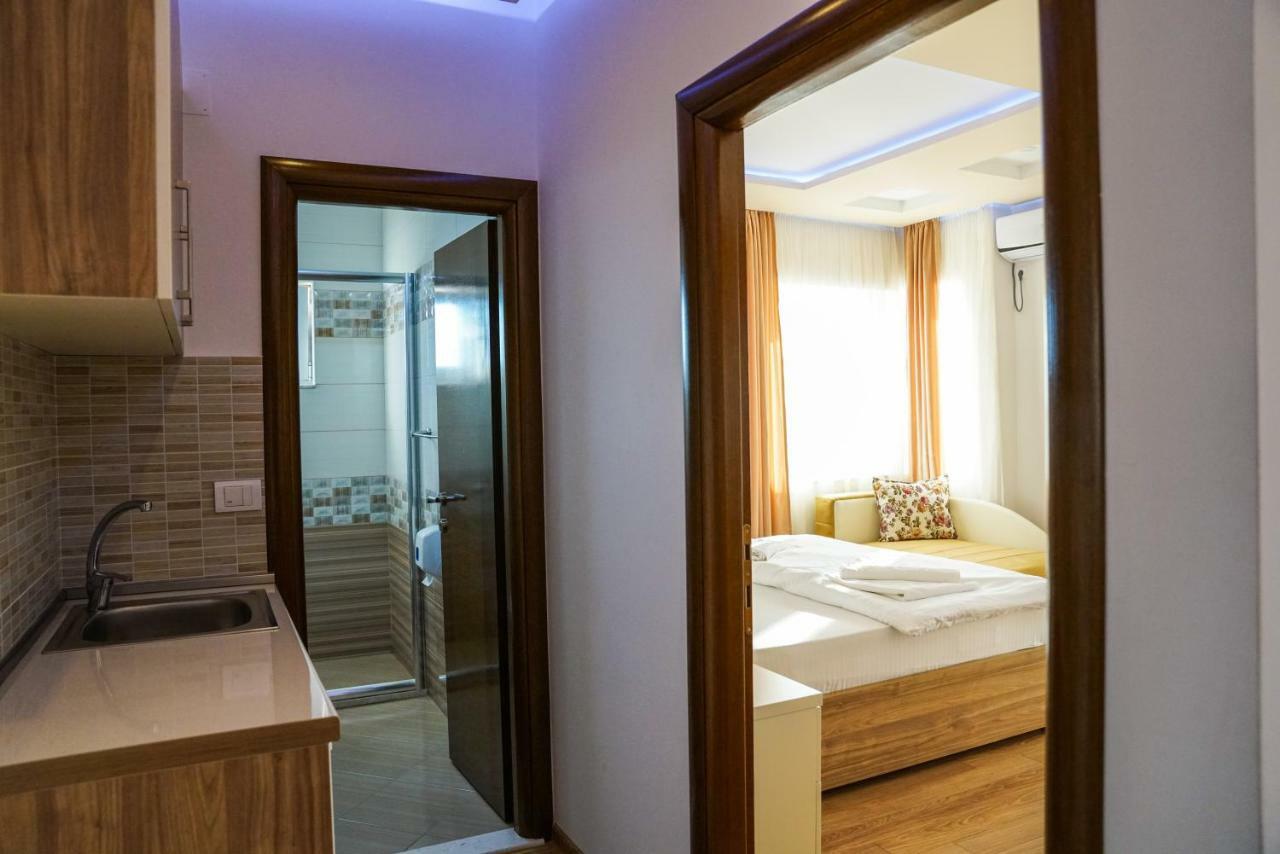 Apart Hotel Llolla Улцинь Екстер'єр фото